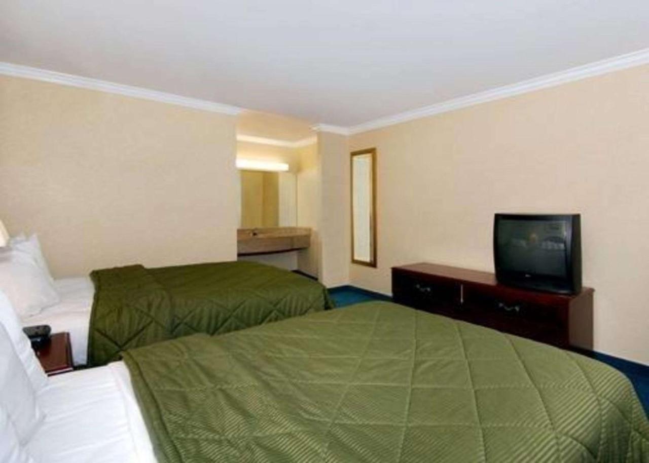 Quality Inn Near City Of Hope Duarte Buitenkant foto